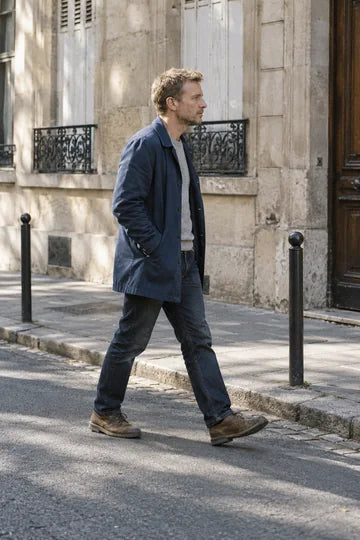Une marche dans la lumière du jour